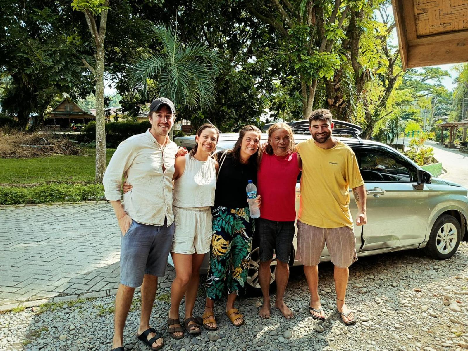 בוקיט לוואנג Jhony'S Backpacker-Guest House Only Stay Here Book Treking With Us מראה חיצוני תמונה